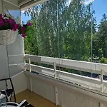 Kotoisa Kaksio Maennistoessae Huoneisto Kuopio