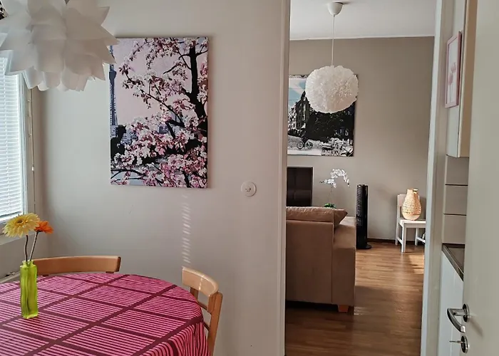 Διαμέρισμα Kotoisa Kaksio Maennistoessae *